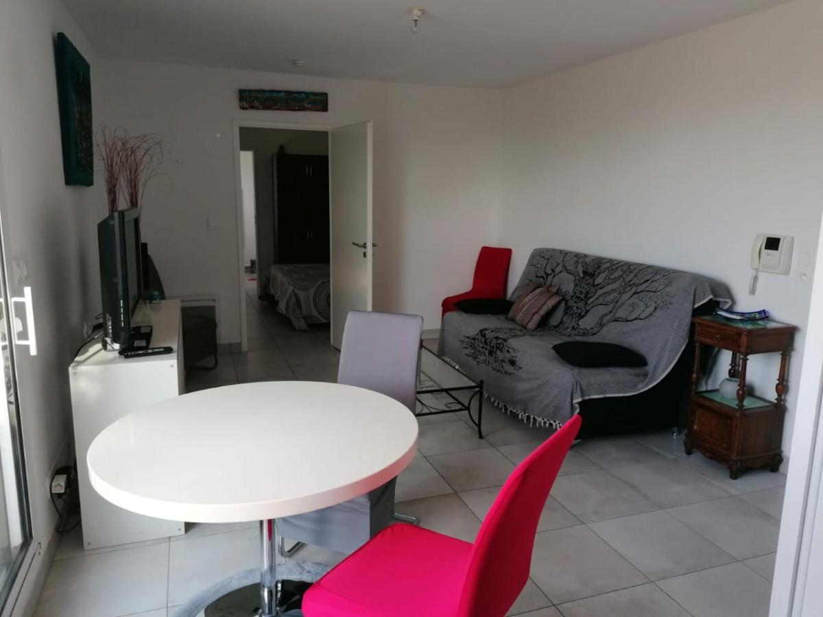 Appartement A Proximite Du Centre Et De La Plage A Mèze Eksteriør bilde